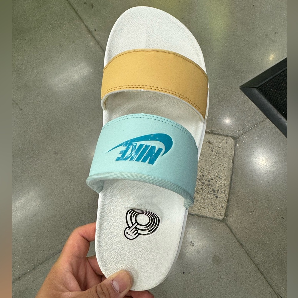 Nike Women Off Court Duo Slide Sandal